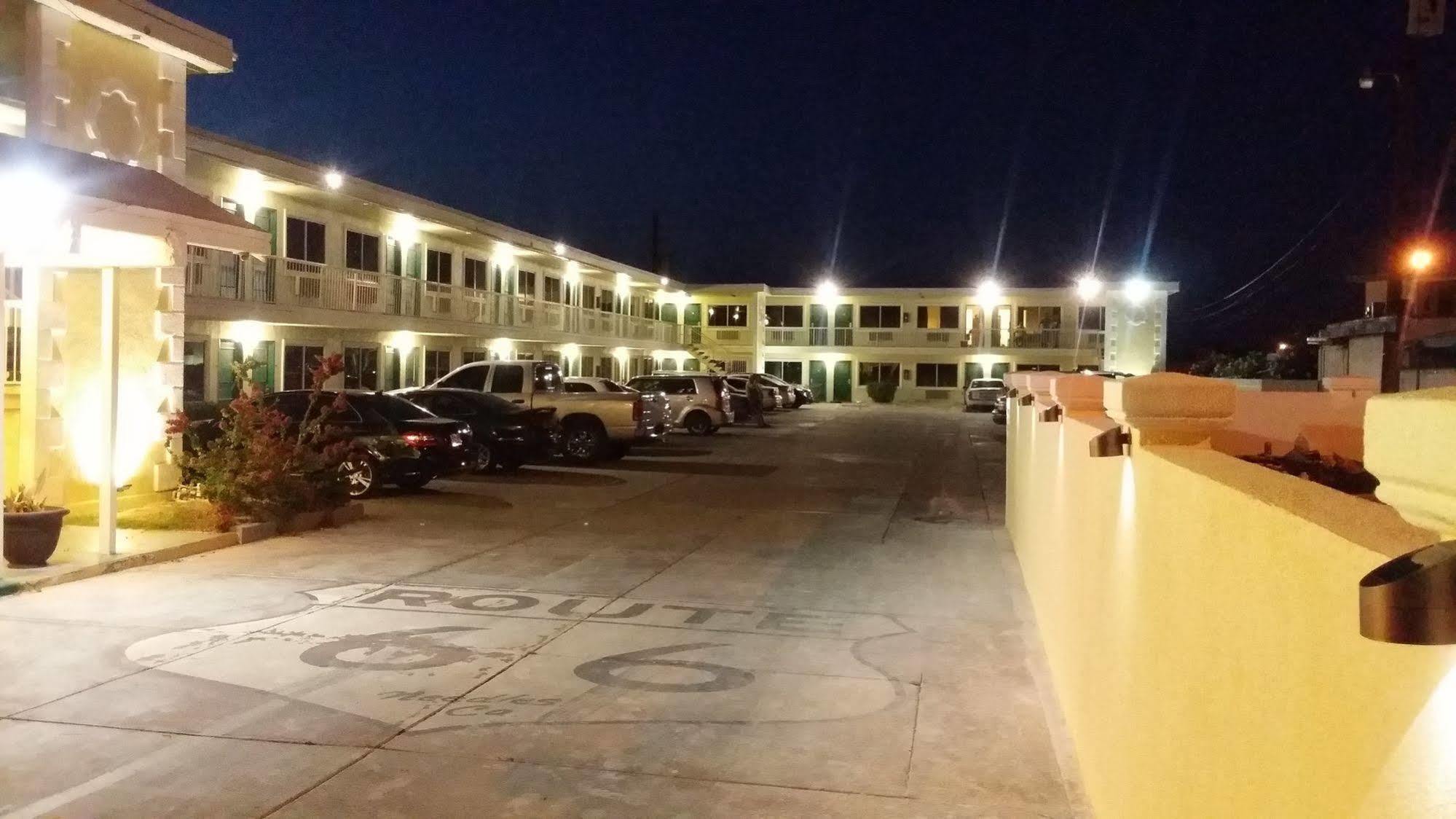 Desert Mirage Inn & Suites Needles Exterior foto
